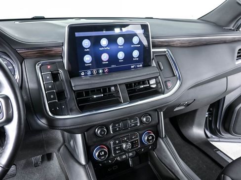 Used 2021 Chevrolet Tahoe LT w/ Luxury Package RWD image 15