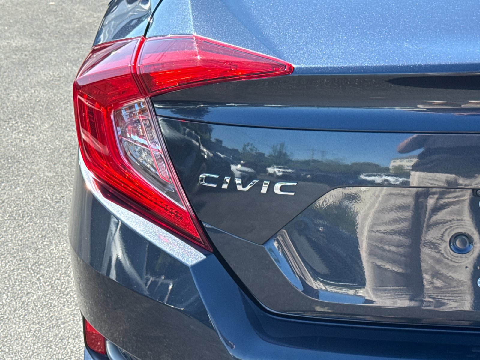 Used 2020 Honda Civic LX image 21