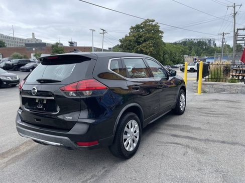 Used 2017 Nissan Rogue S AWD/4WD image 8