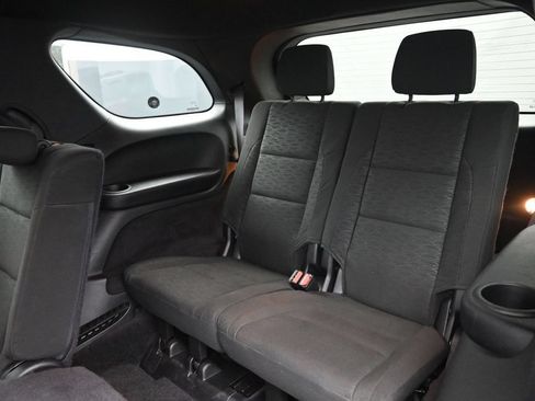 Used 2022 Dodge Durango SXT w/ Blacktop Package AWD/4WD image 16