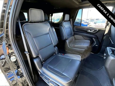 Used 2021 Chevrolet Tahoe Premier w/ Premium Package image 24