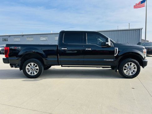 Used 2022 Ford F250 Limited image 46