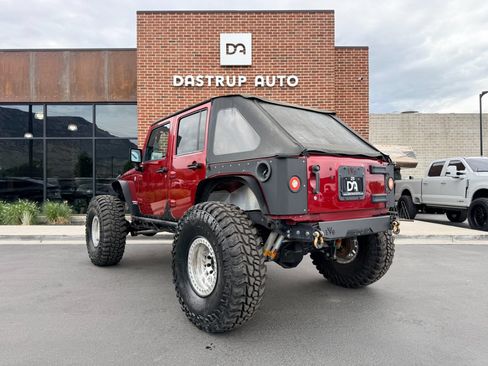 Used 2013 Jeep Wrangler Unlimited Rubicon w/ Dual Top Group AWD/4WD image 6