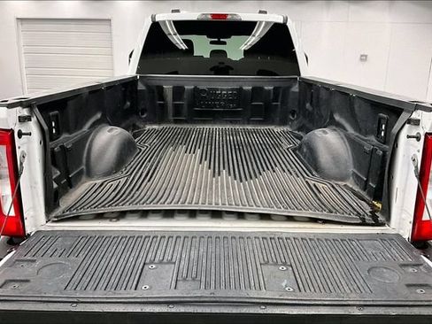 Used 2024 Ford F250 XLT AWD/4WD image 31