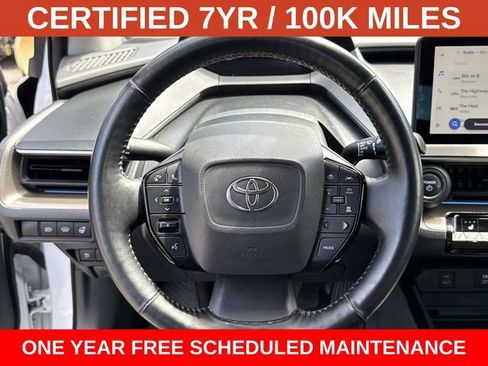 Used 2024 Toyota Prius XLE AWD/4WD image 19