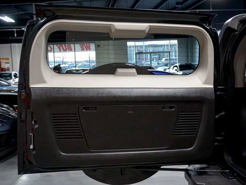 Used 2008 HUMMER H3 image 30