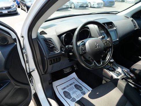 Used 2019 Mitsubishi Outlander Sport AWD image 9
