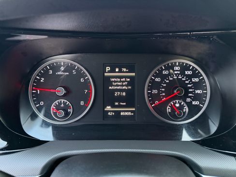 Used 2023 Kia K5 LXS image 24