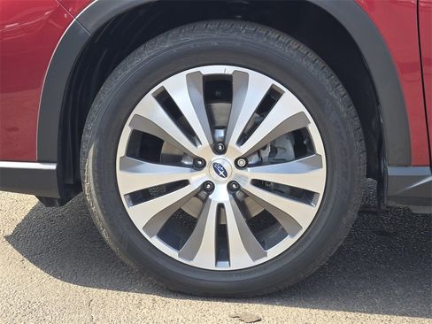 Used 2022 Subaru Ascent Limited w/ Technology Package image 13