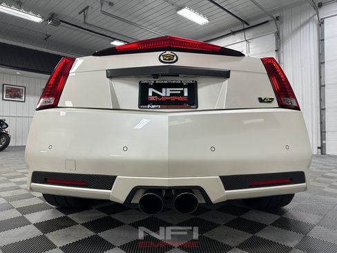 Used 2012 Cadillac CTS V w/ Wood Trim Package RWD image 20