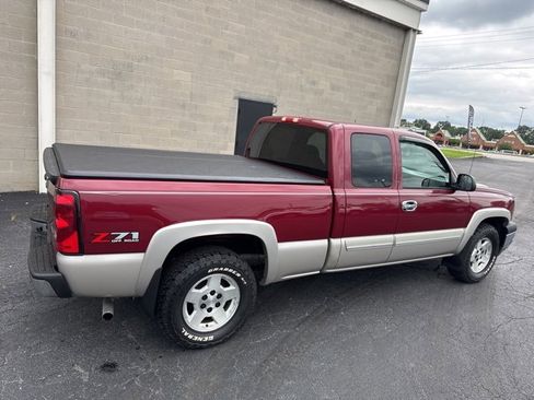 Used 2005 Chevrolet Silverado 1500 w/ Safe And Sound Package image 13