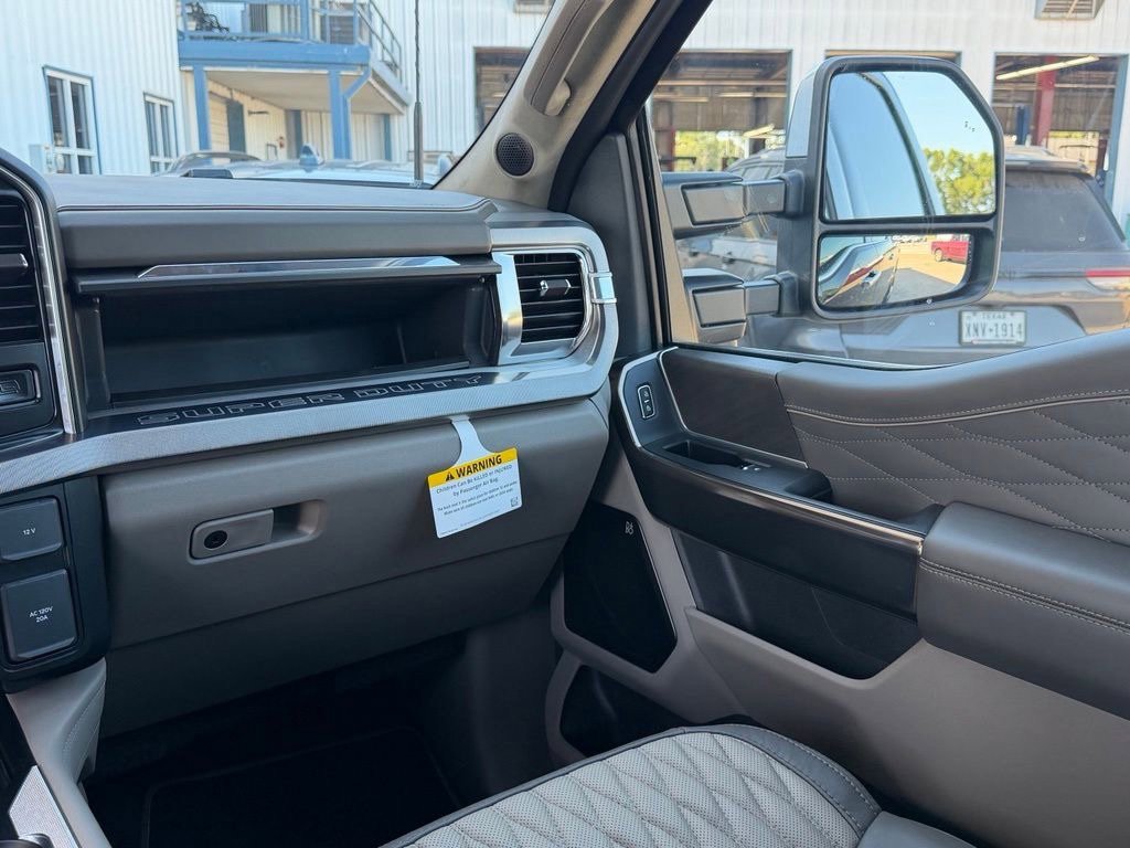 New 2026 Ford F250 Platinum w/ Platinum Plus Package AWD/4WD image 31