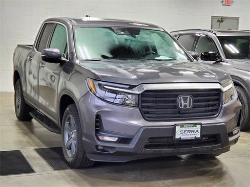 Certified 2023 Honda Ridgeline RTL image 3
