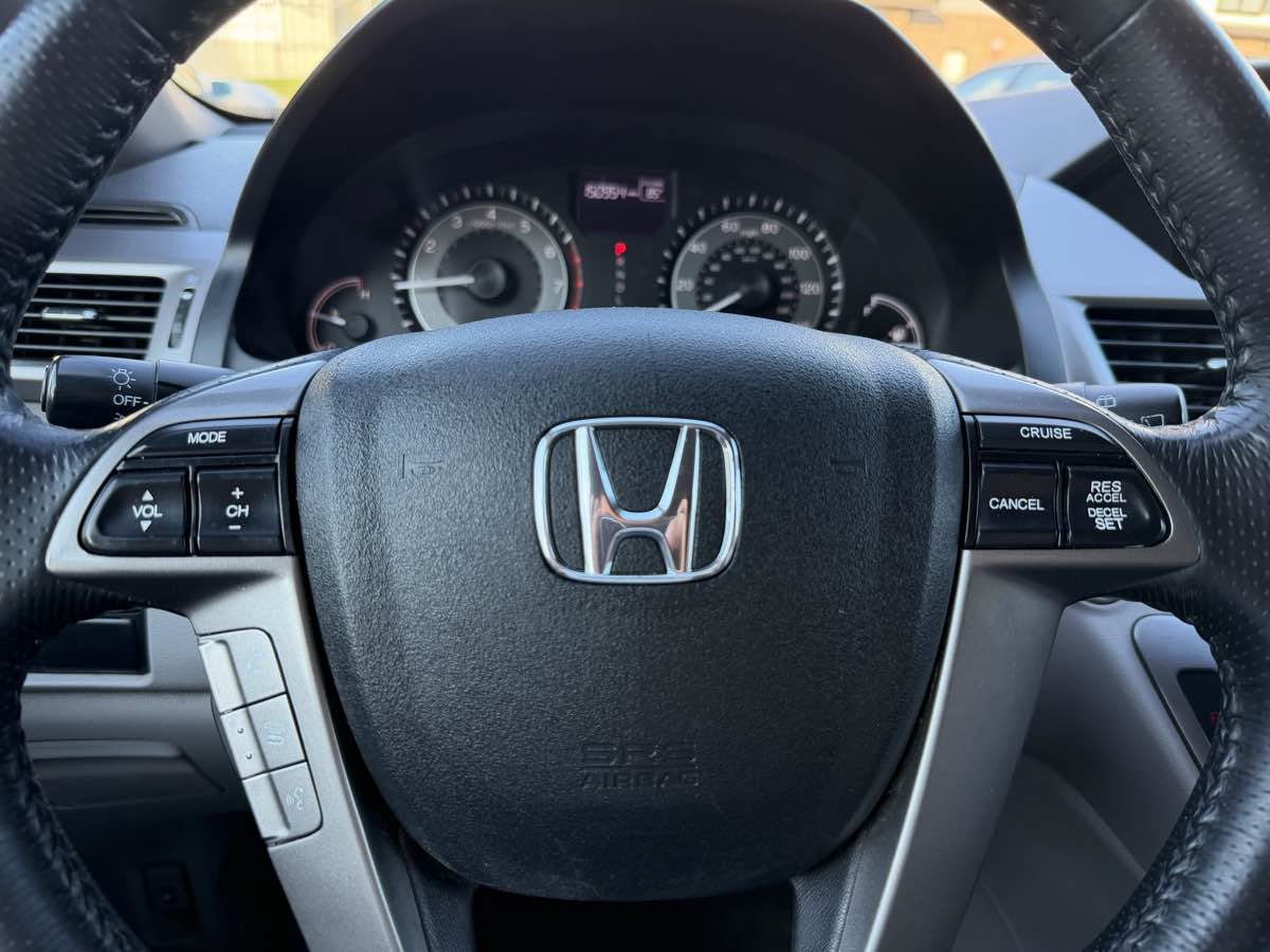 Used 2016 Honda Odyssey EX-L image 17