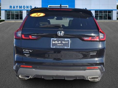 Used 2024 Honda CR-V Sport Touring image 4