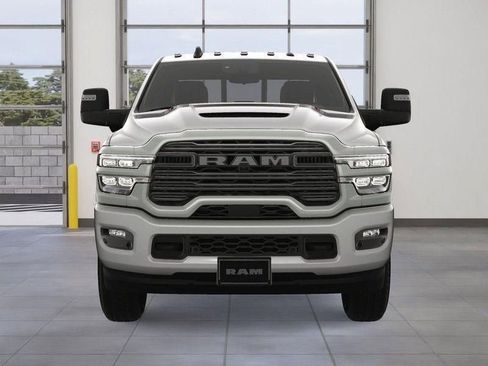 New 2025 RAM 2500 Laramie w/ Night Edition AWD/4WD image 10