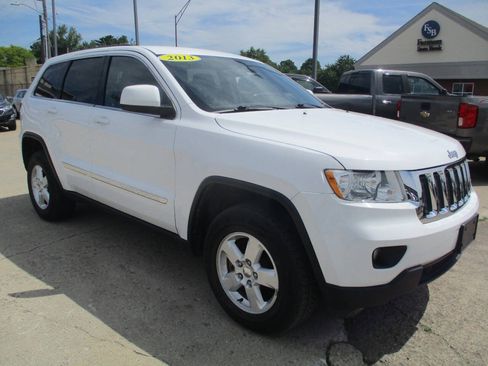 Used 2013 Jeep Grand Cherokee Laredo AWD/4WD image 8