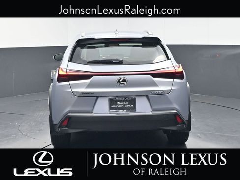 New 2026 Lexus UX 300h FWD image 8