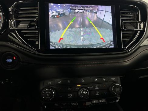 Used 2022 Dodge Durango R/T w/ Blacktop Package image 17