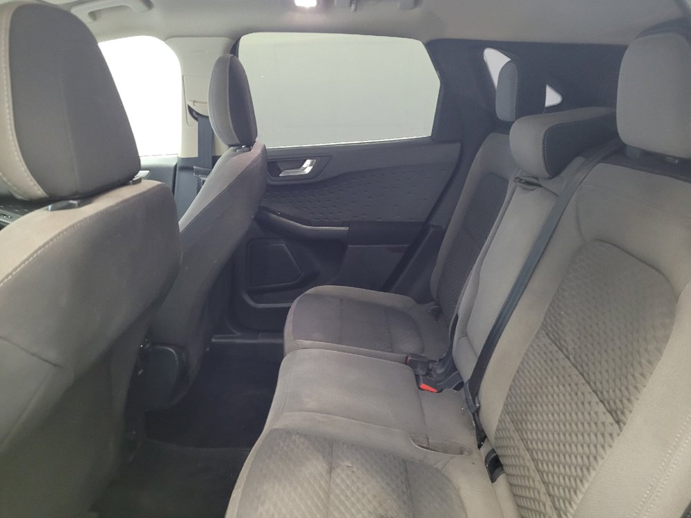 Used 2020 Ford Escape SE FWD image 18