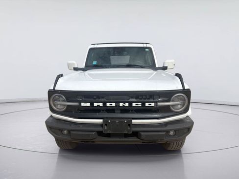 Used 2023 Ford Bronco Outer Banks AWD/4WD image 6