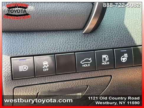 Certified 2024 Toyota Camry SE w/ Cold Weather Package FWD image 23
