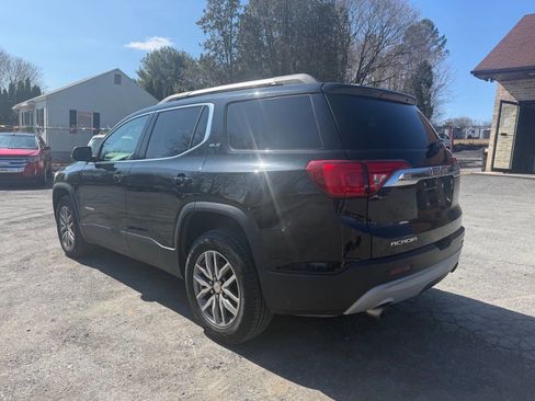 Used 2017 GMC Acadia SLE image 6