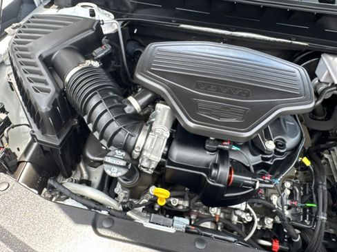 Used 2024 Cadillac XT6 Premium Luxury FWD image 35