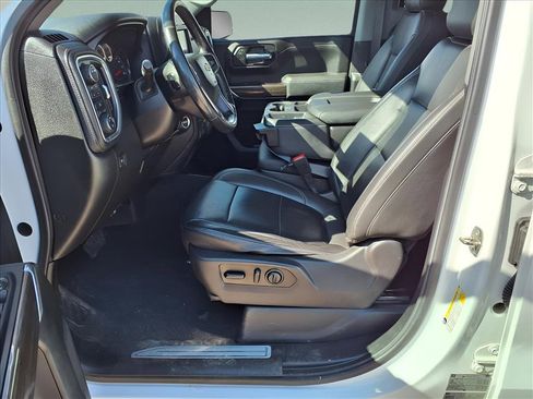 Used 2020 Chevrolet Silverado 1500 LT w/ All-Star Edition image 22