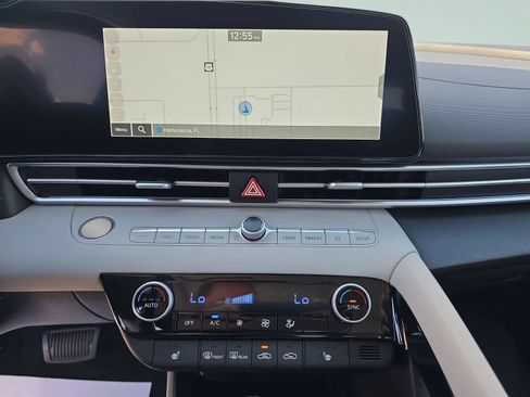 New 2026 Hyundai Elantra Limited FWD image 20