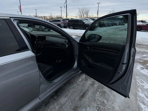 Used 2019 Honda Accord Sport image 23