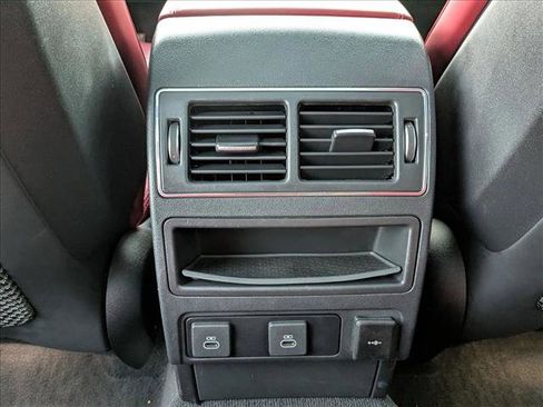 Used 2024 Jaguar F-PACE R-Dynamic S AWD/4WD image 19