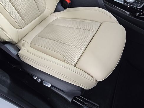 Certified 2023 BMW X3 xDrive30i w/ Convenience Package image 17