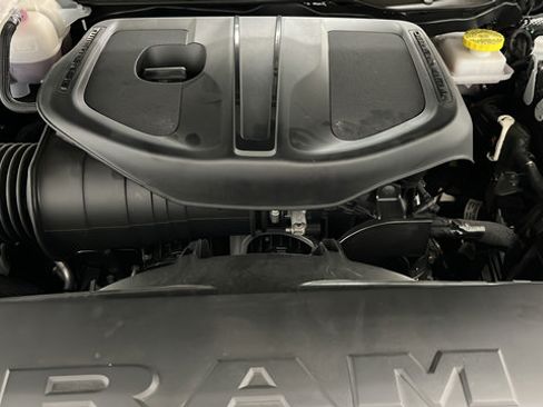 Used 2025 RAM 1500 Laramie w/ Trailer Tow Group AWD/4WD image 27