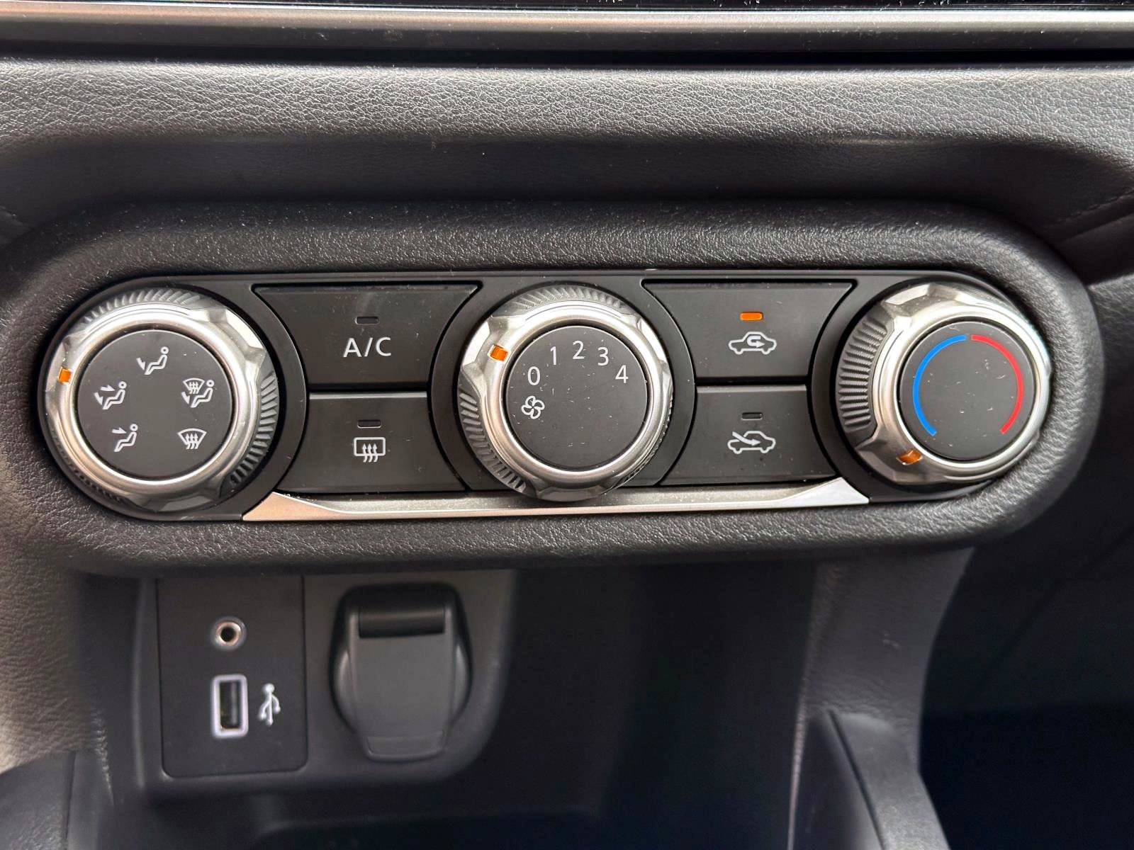Certified 2024 Nissan Versa S w/ S Plus Package FWD image 21