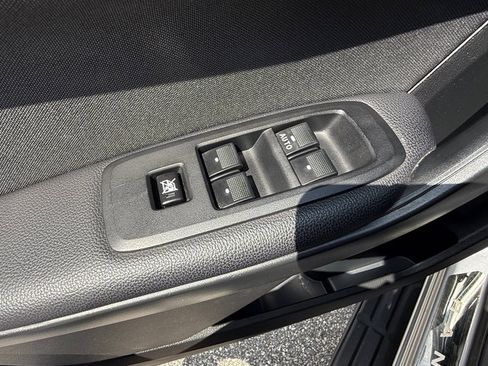 Used 2022 Ford Ranger XLT w/ Equipment Group 301A Mid AWD/4WD image 14