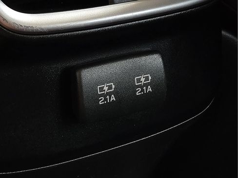 Used 2022 Subaru Outback Premium w/ Popular Package #1 AWD/4WD image 11