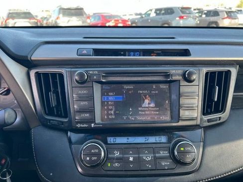 Used 2015 Toyota RAV4 XLE image 9