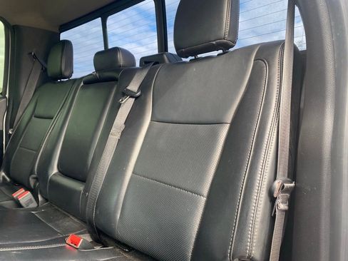 Used 2019 Ford F250 Lariat w/ Lariat Ultimate Package image 29