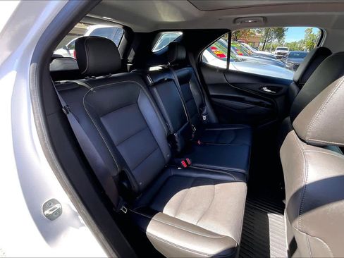 Used 2020 Chevrolet Equinox Premier image 26