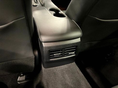 Used 2018 Lexus IS 300 AWD w/ Comfort Package image 10