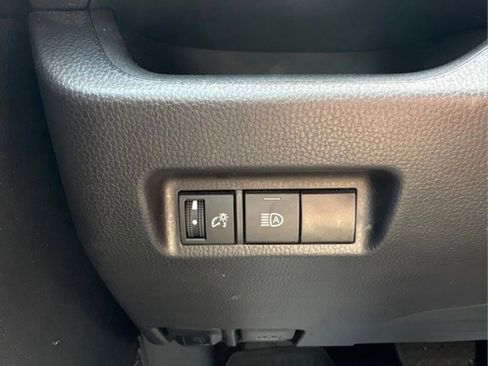 Certified 2025 Toyota RAV4 LE FWD image 19