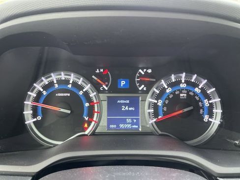 Certified 2019 Toyota 4Runner SR5 image 16