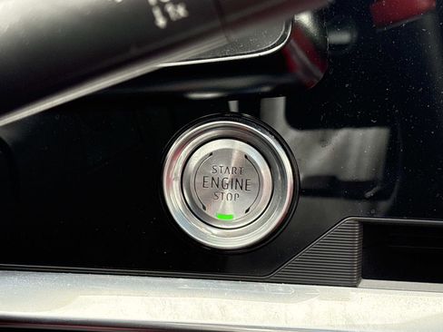 Used 2022 Chevrolet Corvette Stingray Preferred Cpe w/ Z51 Performance Package image 27