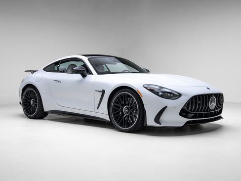 Used 2026 Mercedes-Benz AMG GT 63 image 8