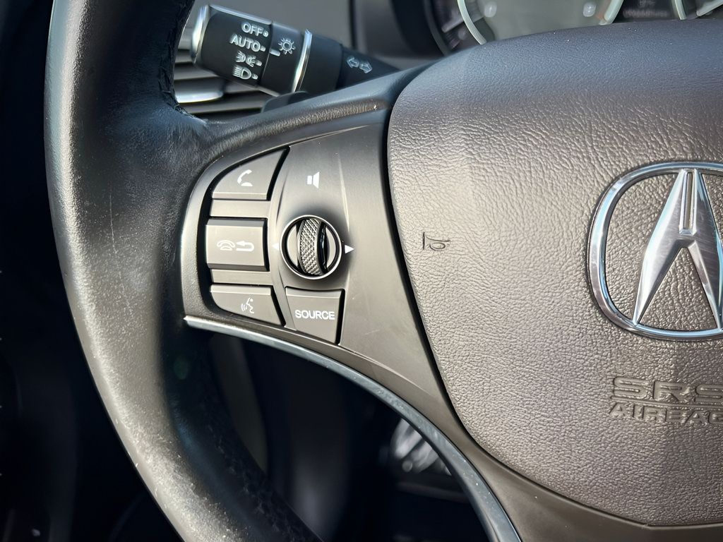 Used 2017 Acura MDX w/ Technology Package AWD/4WD image 38
