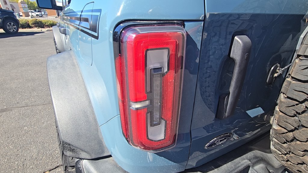 Used 2022 Ford Bronco Wildtrak AWD/4WD image 32