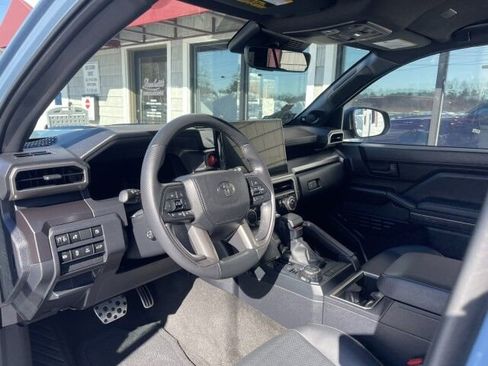 Used 2025 Toyota 4Runner TRD Sport Premium image 8