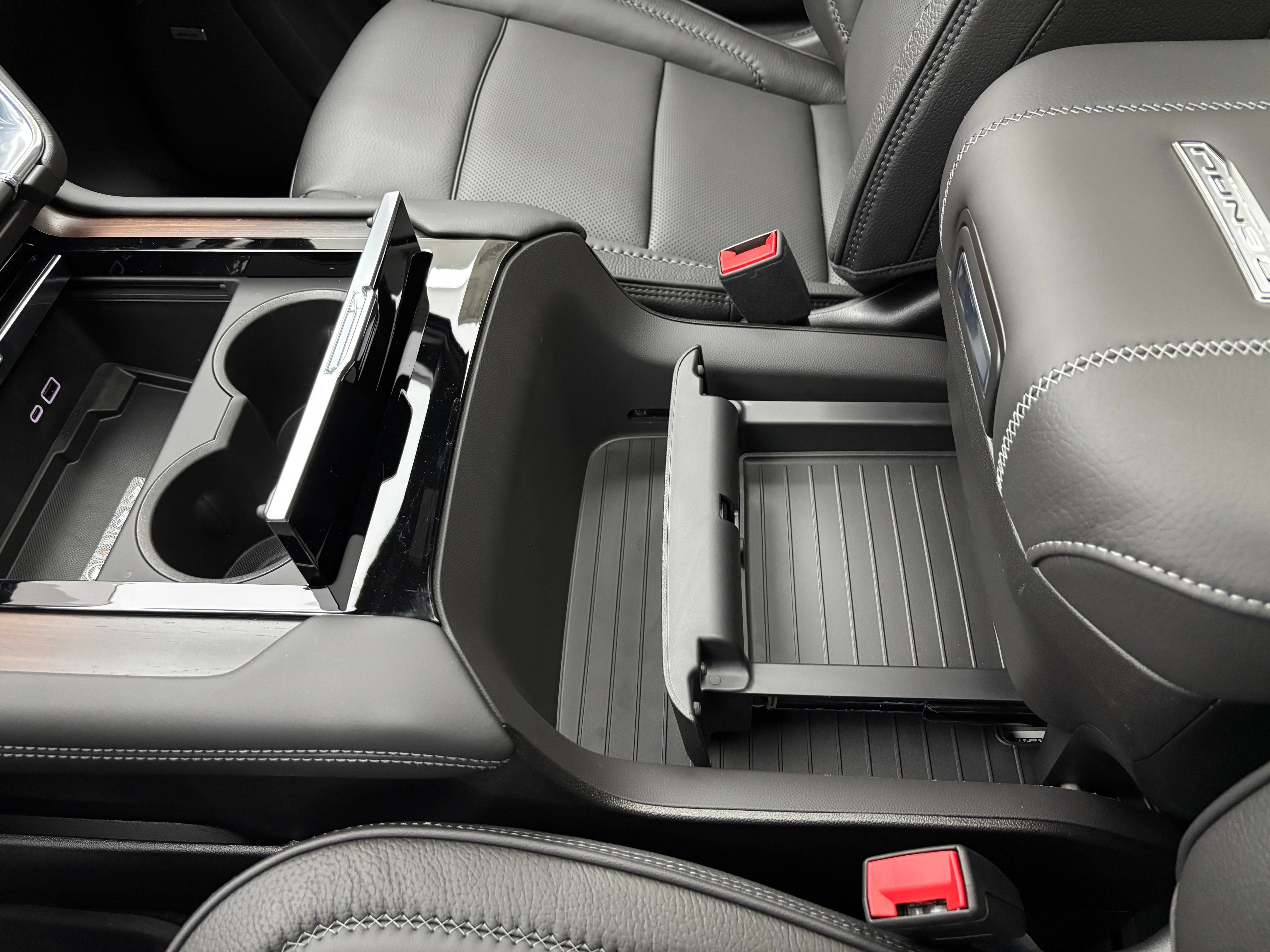 New 2026 GMC Yukon Denali AWD/4WD image 39