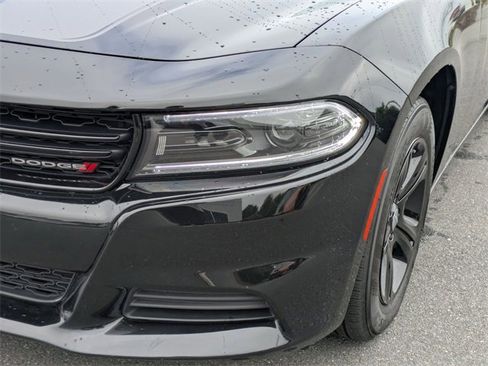 Used 2023 Dodge Charger SXT image 9